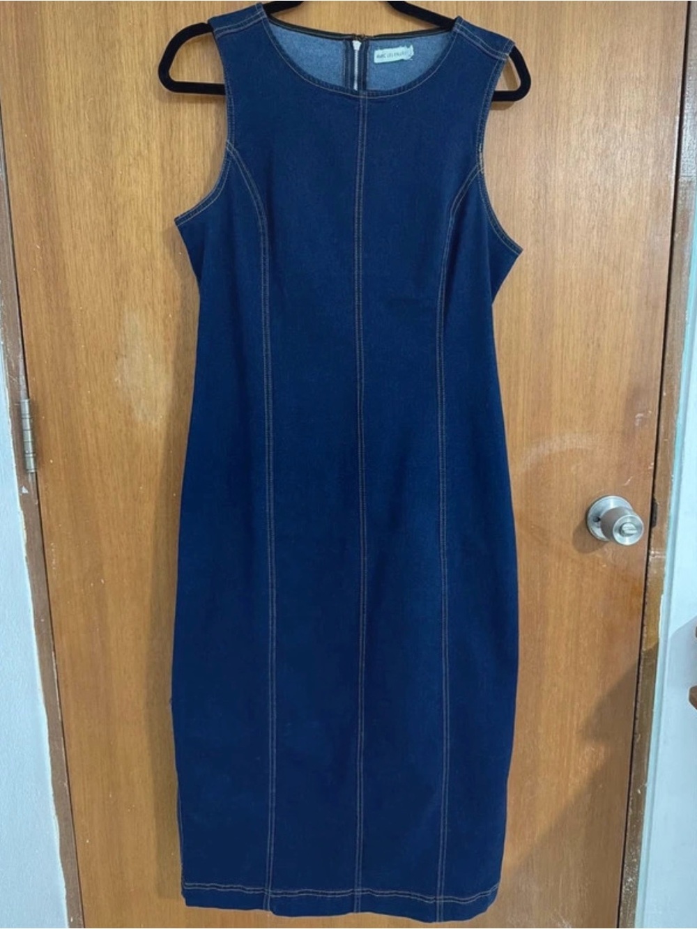 Avec Les Filles Navy Sleeveless Midi Dress with Contrast Stitching